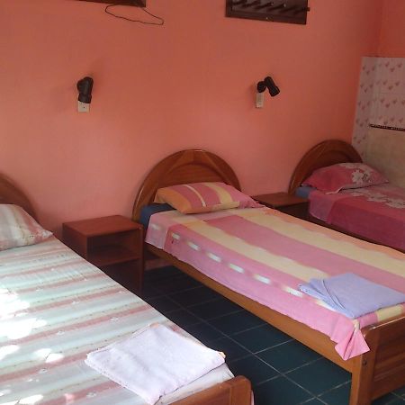 Hostal Santa Ana 鲁雷纳瓦克 外观 照片