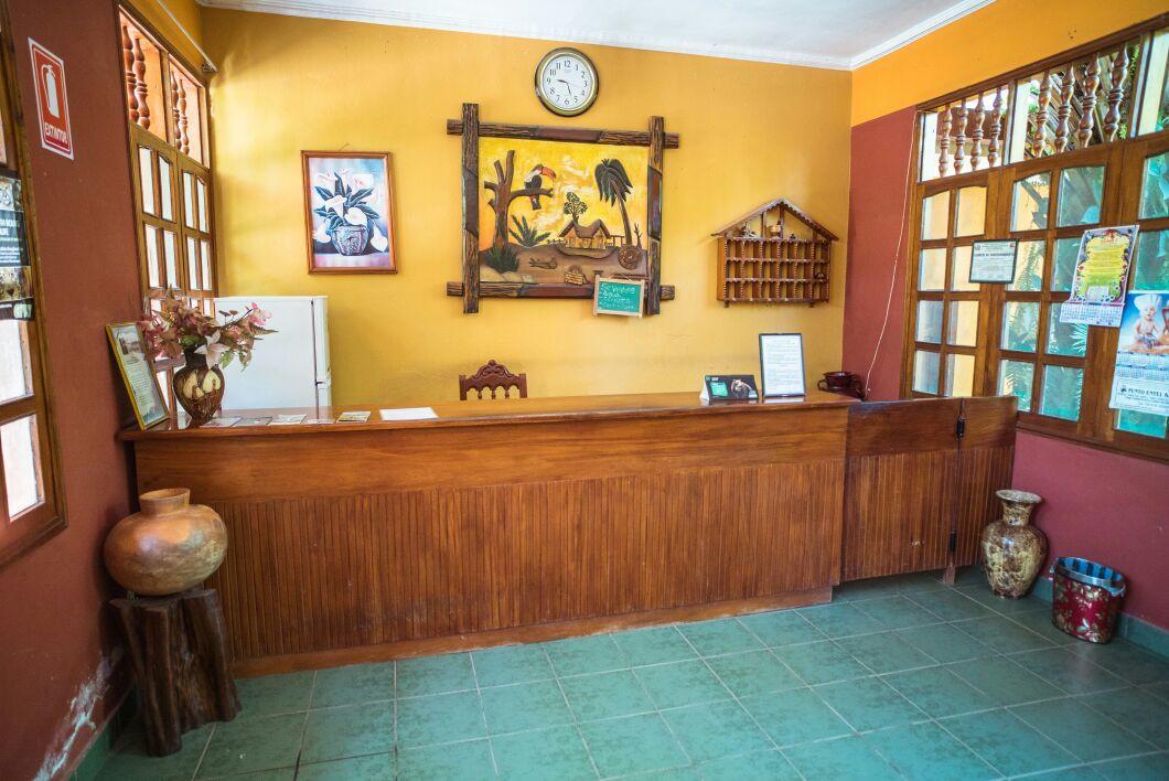 Hostal Santa Ana 鲁雷纳瓦克 外观 照片